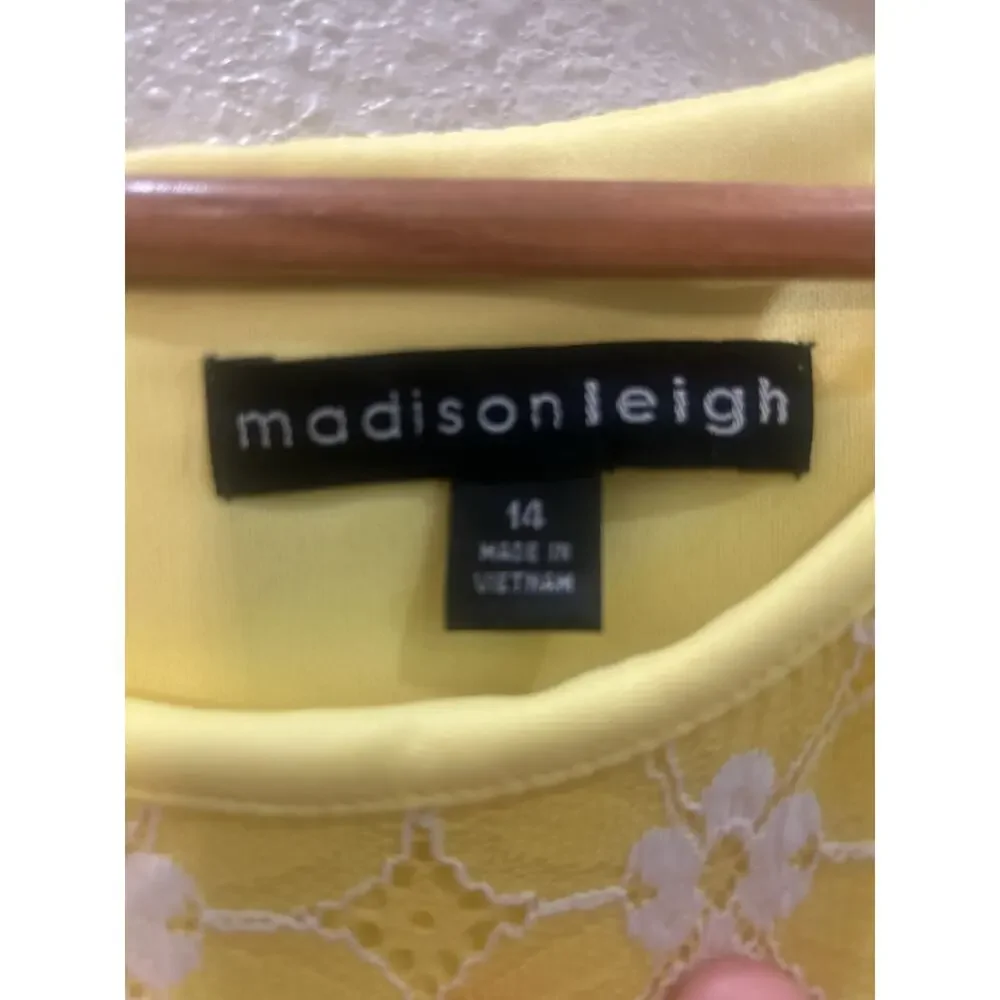 Y2K Yellow with Lace Overlay Dress - Size Medium - Picture 2 of 9